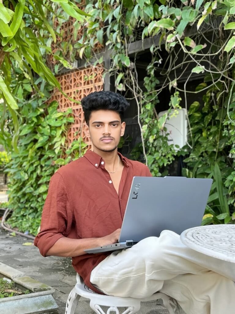 Freelance digital marketer from Kerala working on SEO and digital marketing solutions for brands